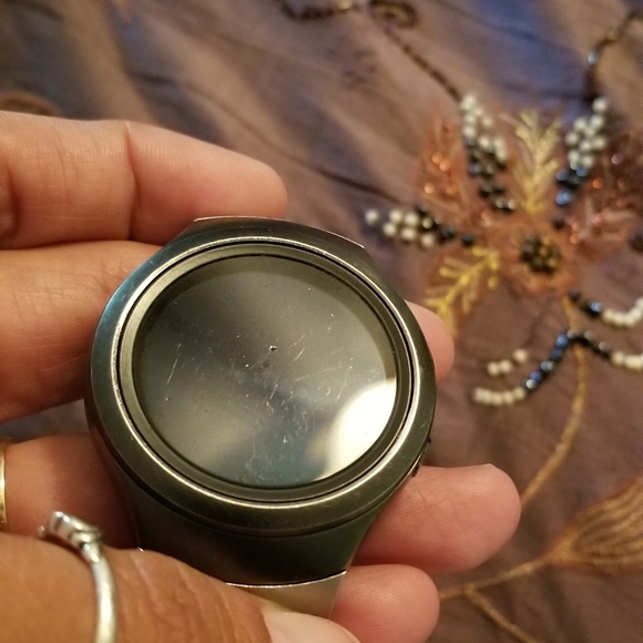 Samsung Gear S2 -T-mobile - Picture 3 of 4